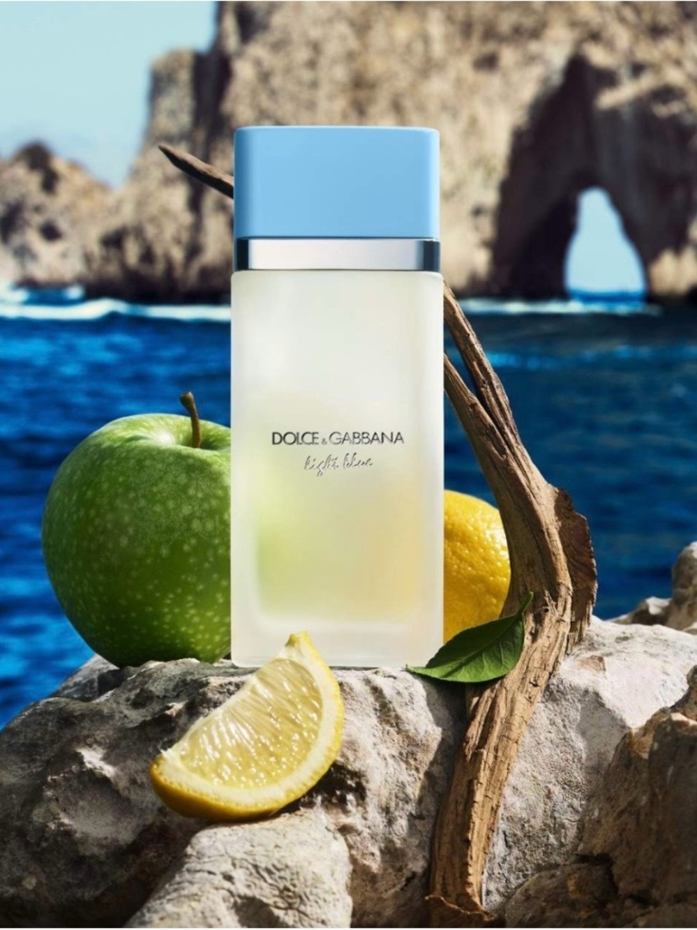 Dolce & Gabbana Light Blue Fragrance - Picture 3 of 7